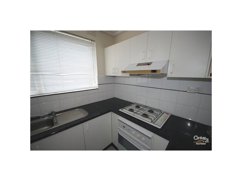 2/16 Marara Road, Caulfield South VIC 3162