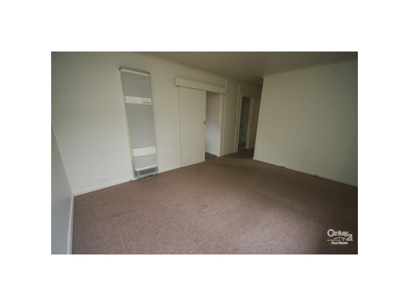 4/14 Moore Avenue, Clayton South VIC 3169