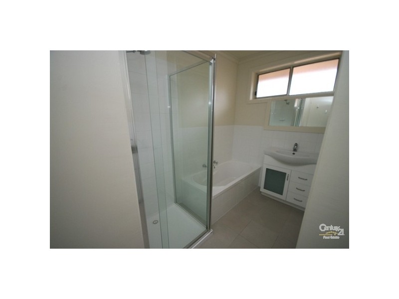 4/14 Moore Avenue, Clayton South VIC 3169