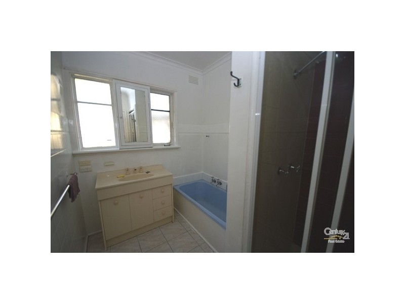 1 Elaine Court, Bentleigh East VIC 3165