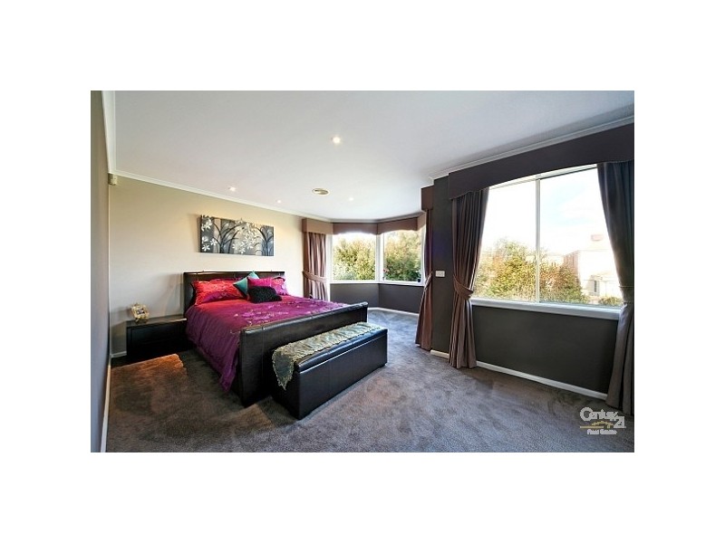 10 Park View Drive, Carnegie VIC 3163