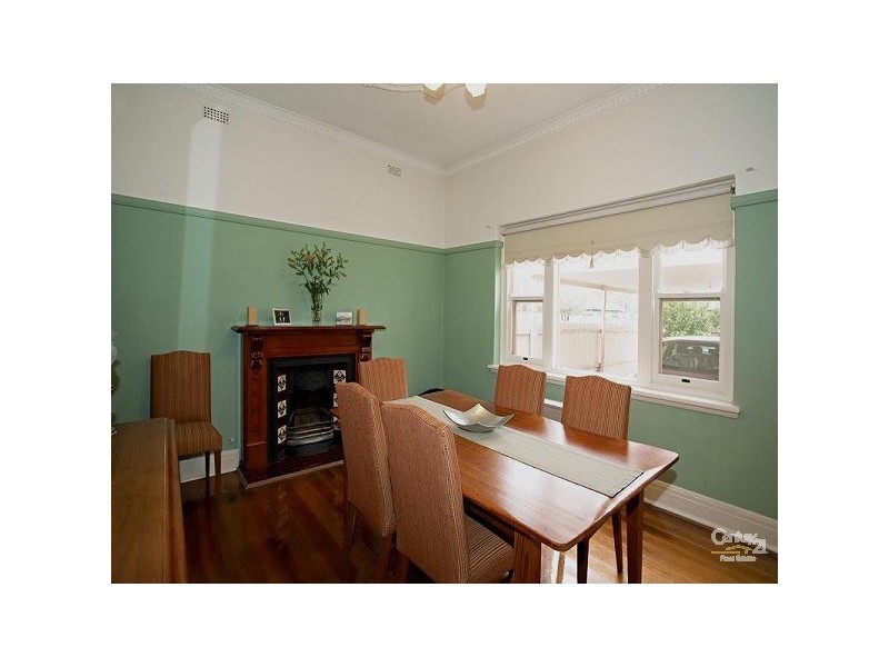 2/13 Swanston Street, Mentone VIC 3194