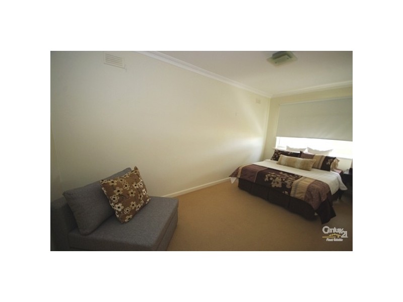 2/58 Beach Road, Mentone VIC 3194