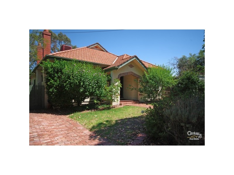 35 Cairnes Grove, Bentleigh VIC 3204