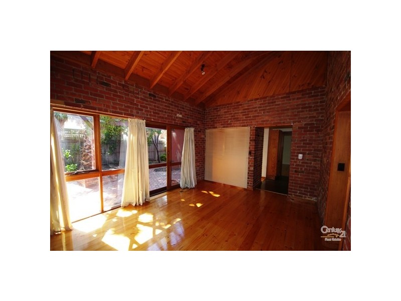 21 Gwendoline Avenue, Bentleigh VIC 3204