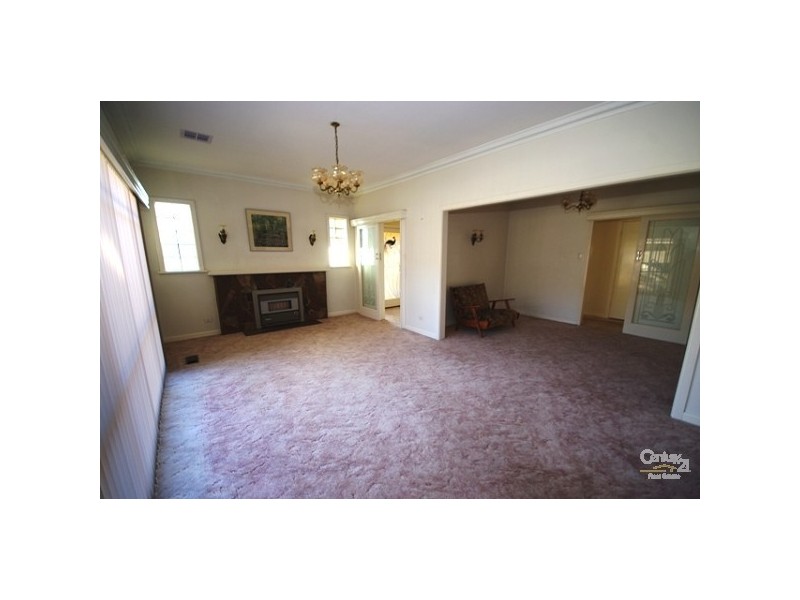 6 Clarence Street, Bentleigh East VIC 3165