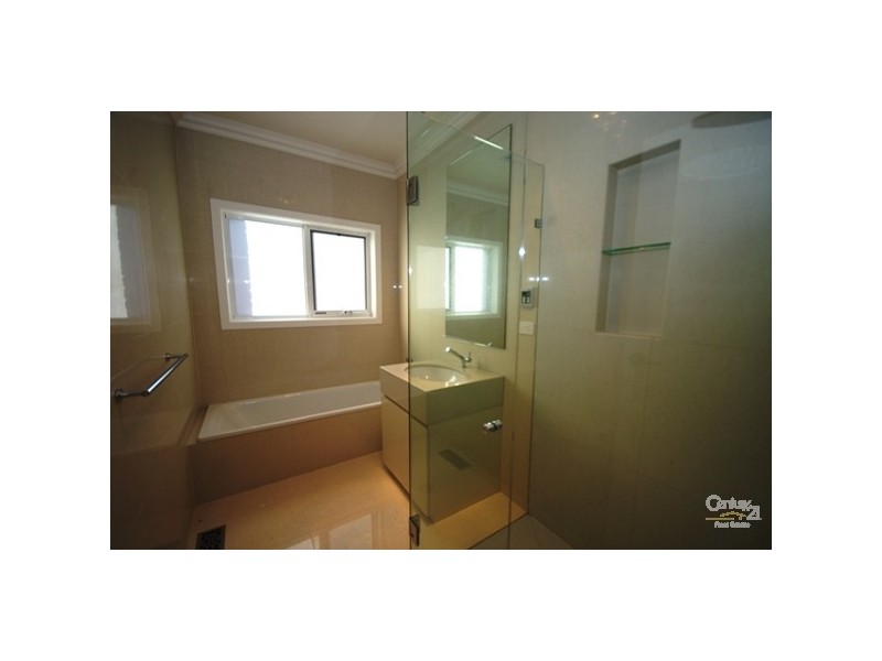 6 Clarence Street, Bentleigh East VIC 3165