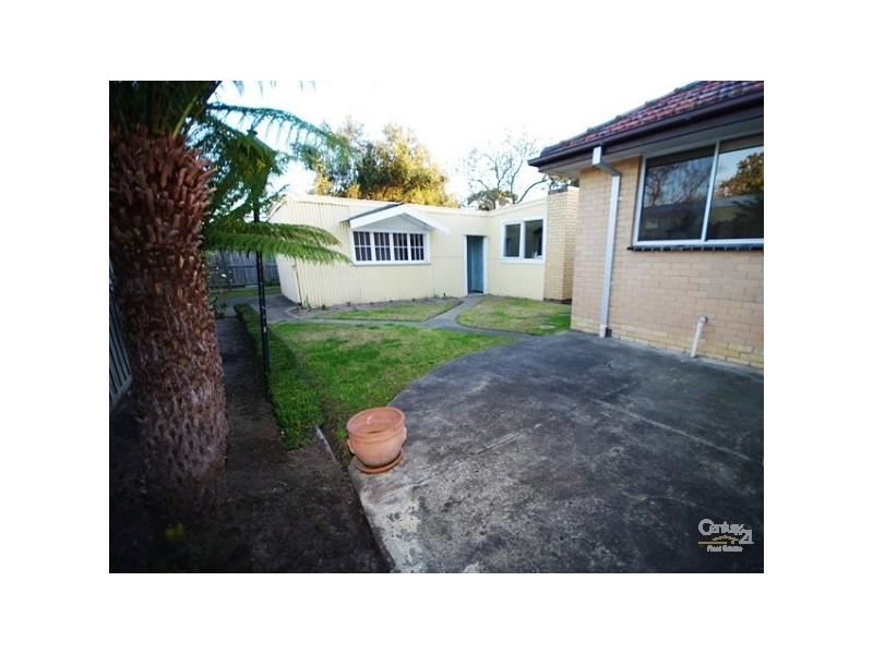 6 Clarence Street, Bentleigh East VIC 3165