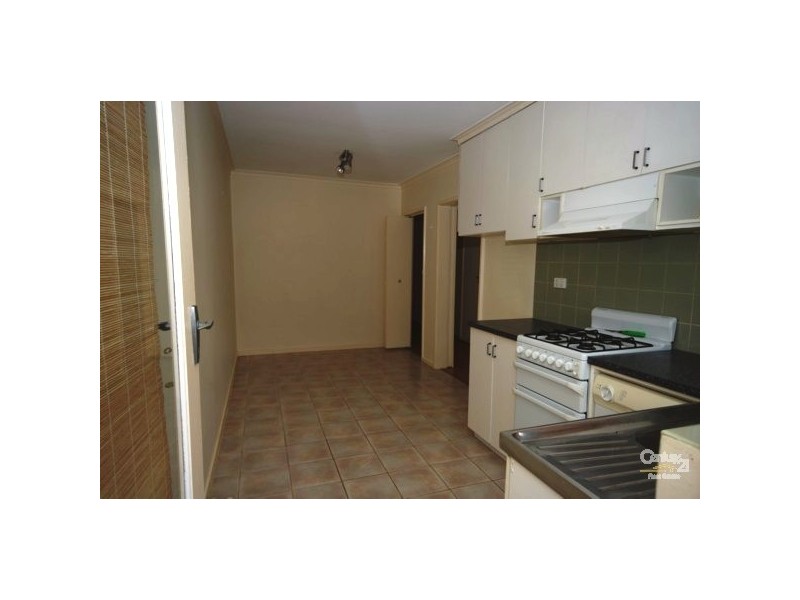 4/21 Tiuna Grove, Elwood VIC 3184