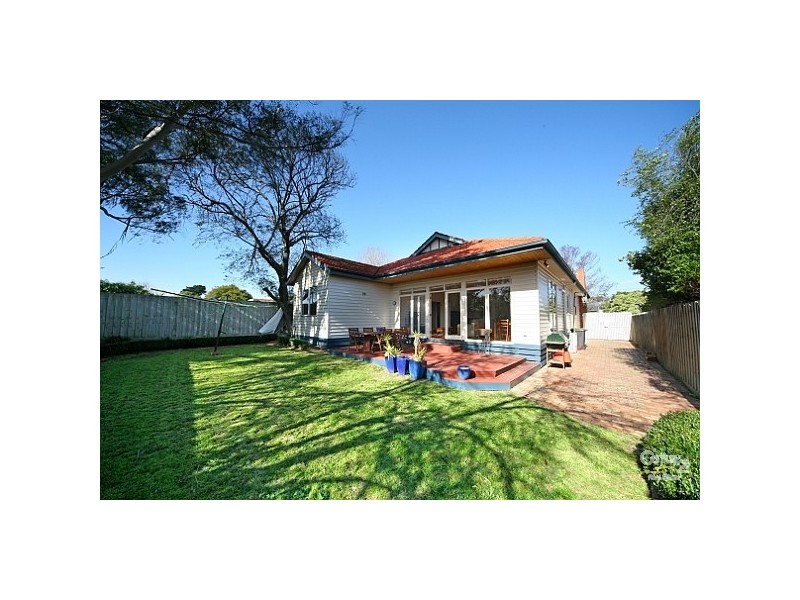 17 Pollina Street, Bentleigh East VIC 3165