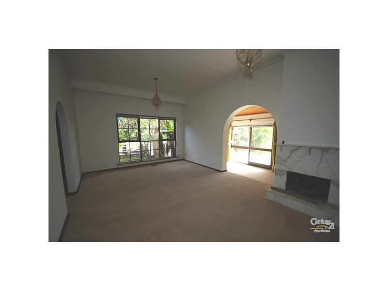 2 Rotorua Street, Caulfield South VIC 3162