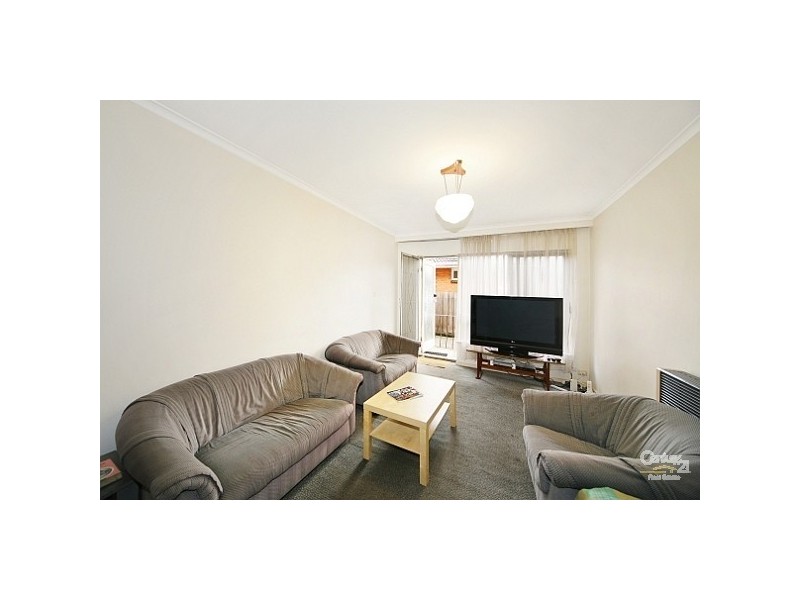 3/14 Kokaribb Road, Carnegie VIC 3163