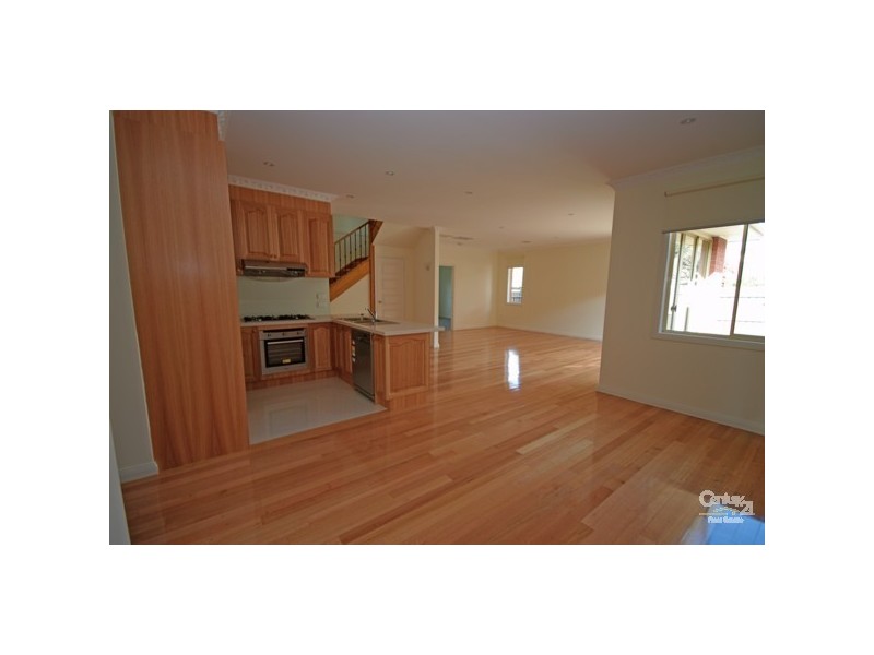 2/35 Wheeler Street, Ormond VIC 3204