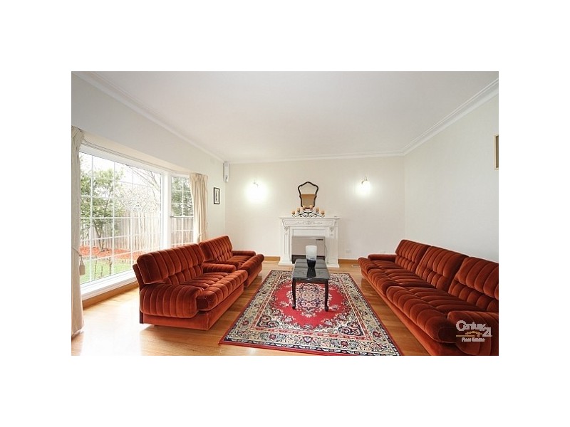 15 Tucker Road, Bentleigh VIC 3204