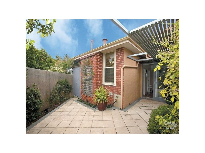 2/13 Swanston Street, Mentone VIC 3194