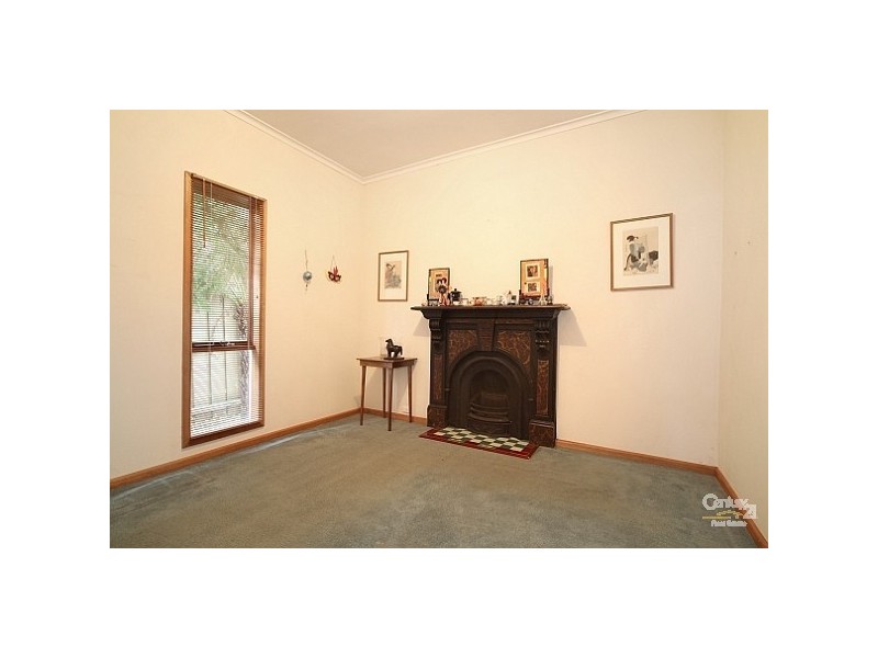 39 Carlton Street, Mckinnon VIC 3204