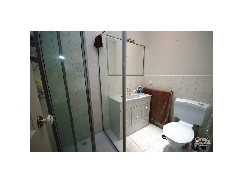 2/114 Wheatley Road, Mckinnon VIC 3204