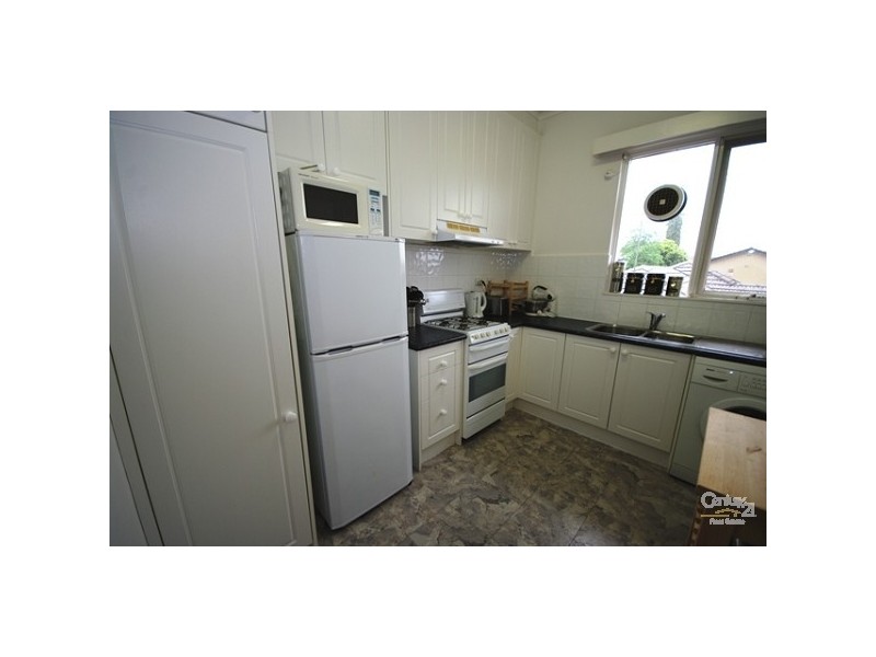 10/4 Osborne Avenue, Glen Iris VIC 3146