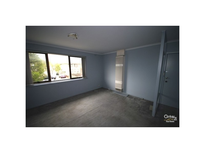 4/11 Brentwood Street, Bentleigh VIC 3204