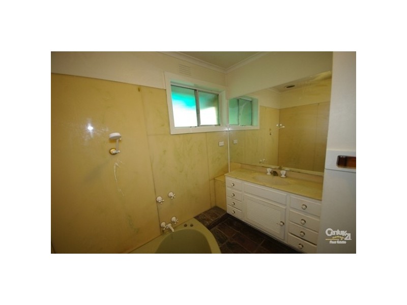 4 Patching Avenue, Noble Park VIC 3174