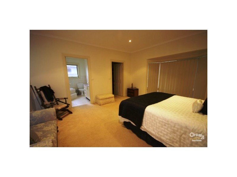 2/19 Milford Street, Bentleigh East VIC 3165