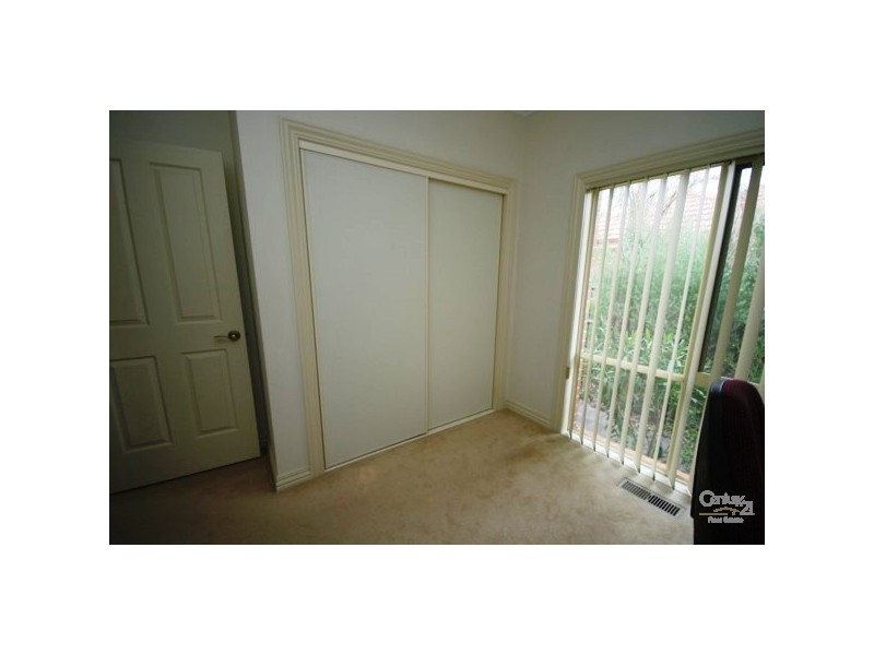 2/19 Milford Street, Bentleigh East VIC 3165