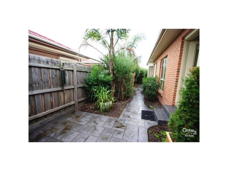 2/19 Milford Street, Bentleigh East VIC 3165