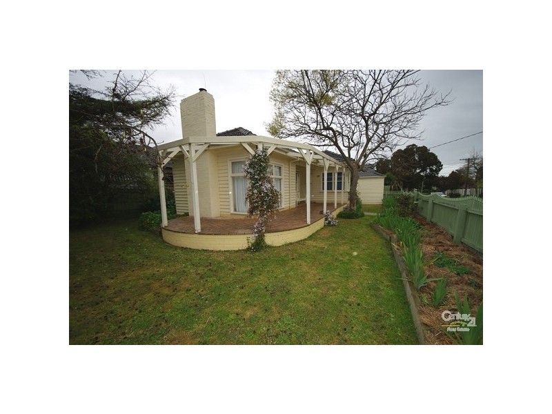 18 Luckins Road, Bentleigh VIC 3204