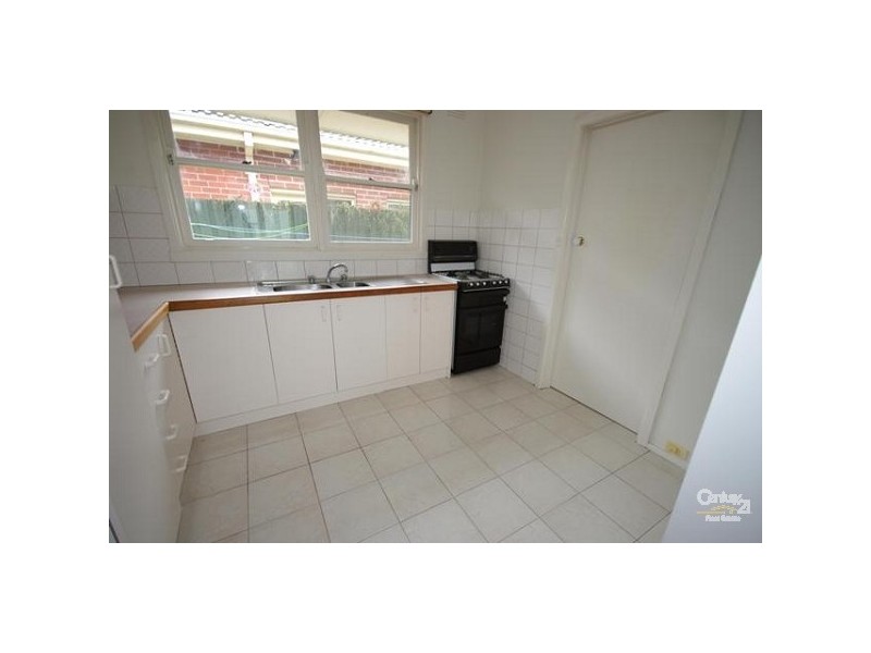 5/2 Elm Grove, Mckinnon VIC 3204