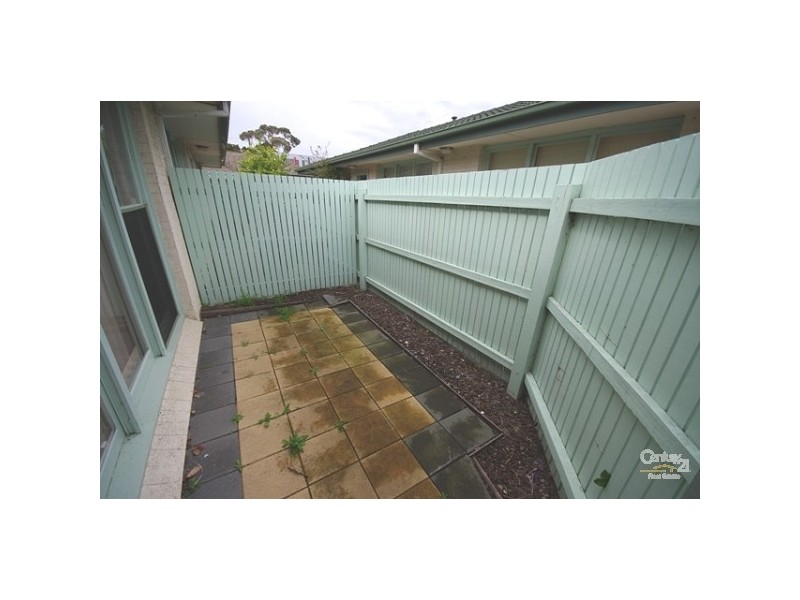 5/2 Elm Grove, Mckinnon VIC 3204