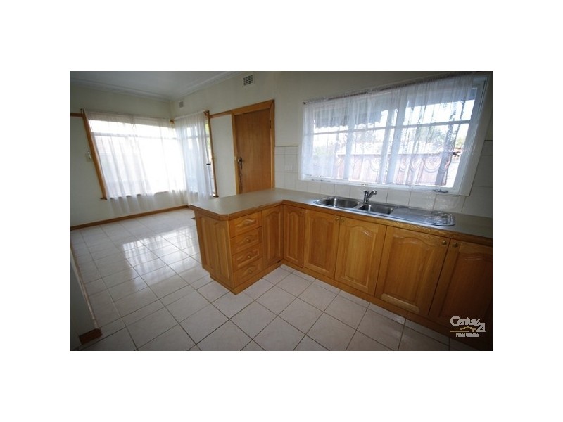 10 Hallow Street, Bentleigh East VIC 3165