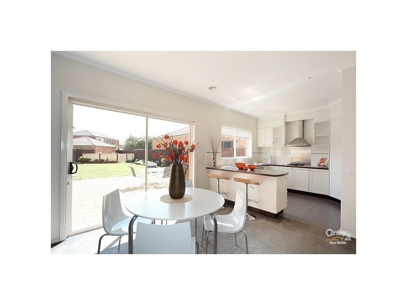 4 Soutar Place, Heatherton VIC 3202