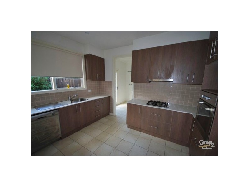 2/12 Browns Road, Bentleigh East VIC 3165