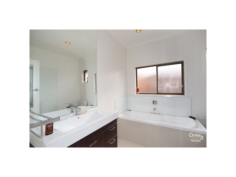 39 Mawby Road, Bentleigh East VIC 3165