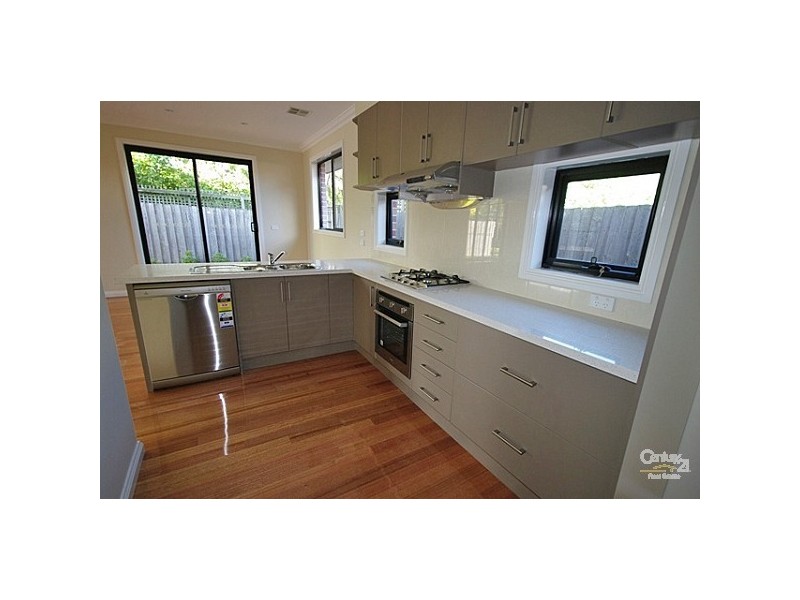 9 Hinton Road, Glen Huntly VIC 3163