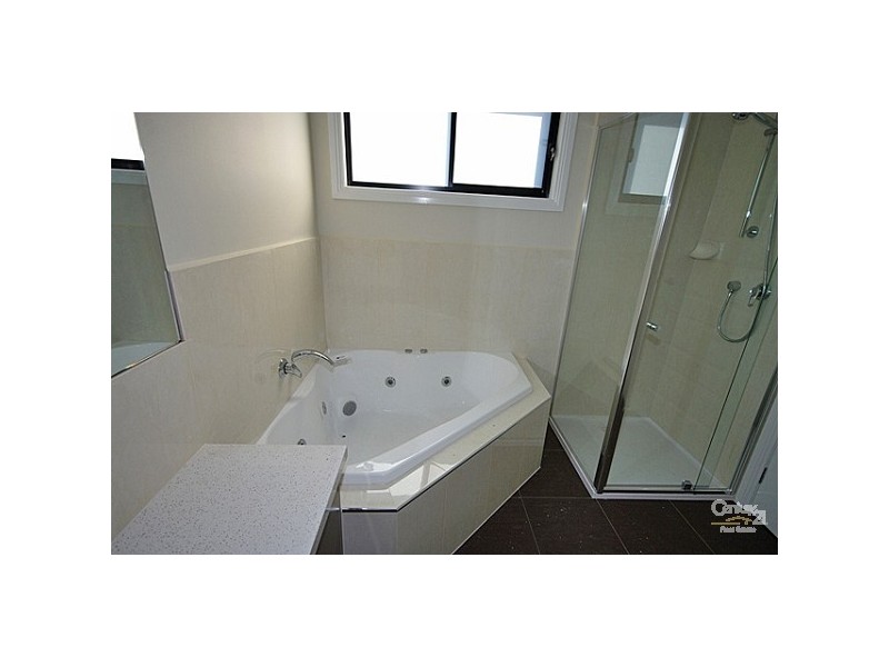 9 Hinton Road, Glen Huntly VIC 3163