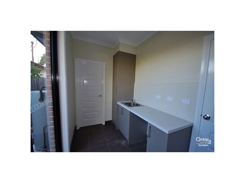 9 Hinton Road, Glen Huntly VIC 3163