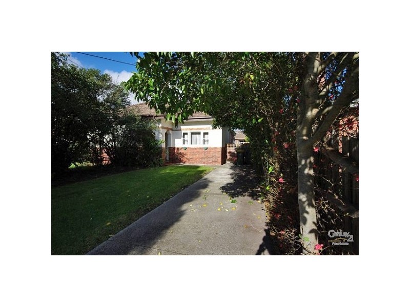 72 Oakleigh Road, Carnegie VIC 3163