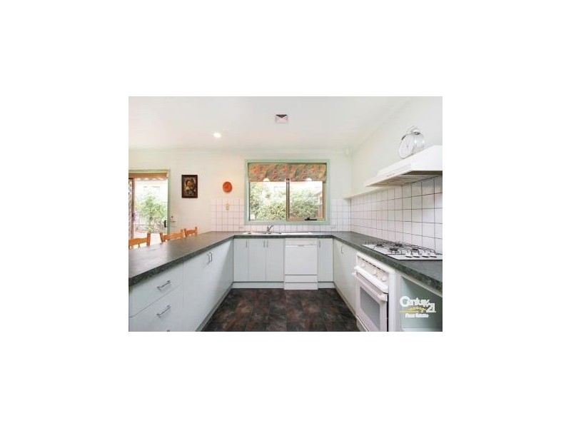 10 Victoria Street, Parkdale VIC 3195