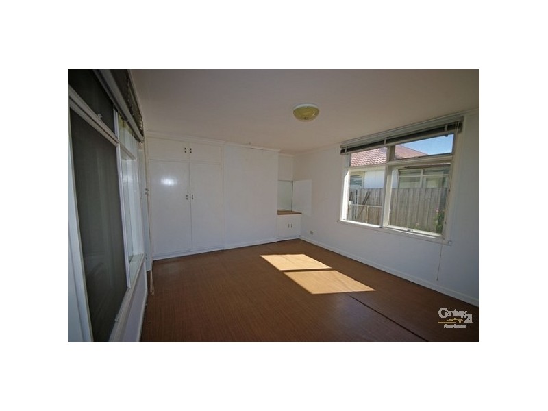 7 Hinkler Avenue, Bentleigh East VIC 3165