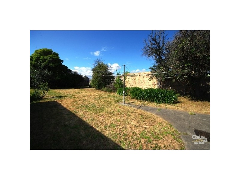 7 Hinkler Avenue, Bentleigh East VIC 3165