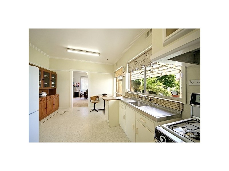 60 Beddoe Avenue, Bentleigh East VIC 3165