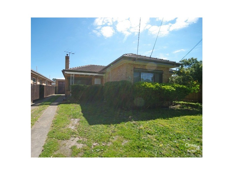 33 Tudor Street, Bentleigh East VIC 3165