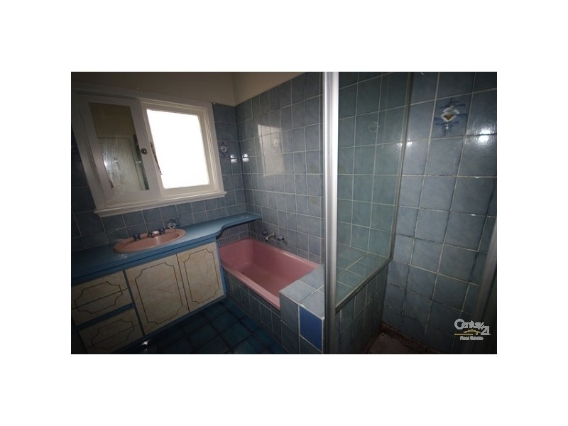 33 Tudor Street, Bentleigh East VIC 3165