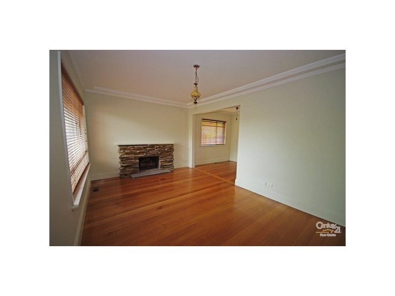 16 Abercrombie Street, Oakleigh South VIC 3167