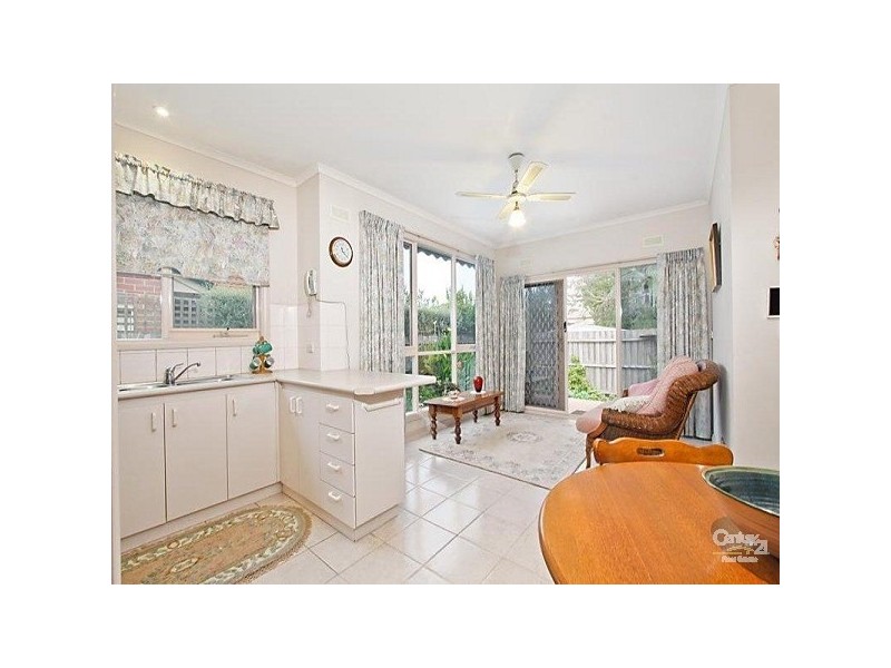 2/39 Stewart Street, Ormond VIC 3204