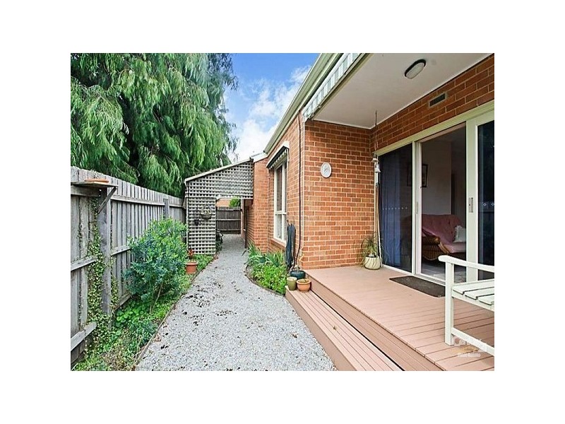 2/39 Stewart Street, Ormond VIC 3204