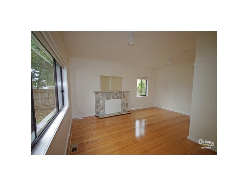 34 Glenbrook Avenue, Clayton VIC 3168