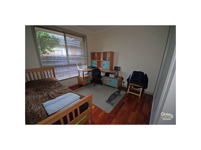 1/2 Becket Avenue, Bentleigh East VIC 3165