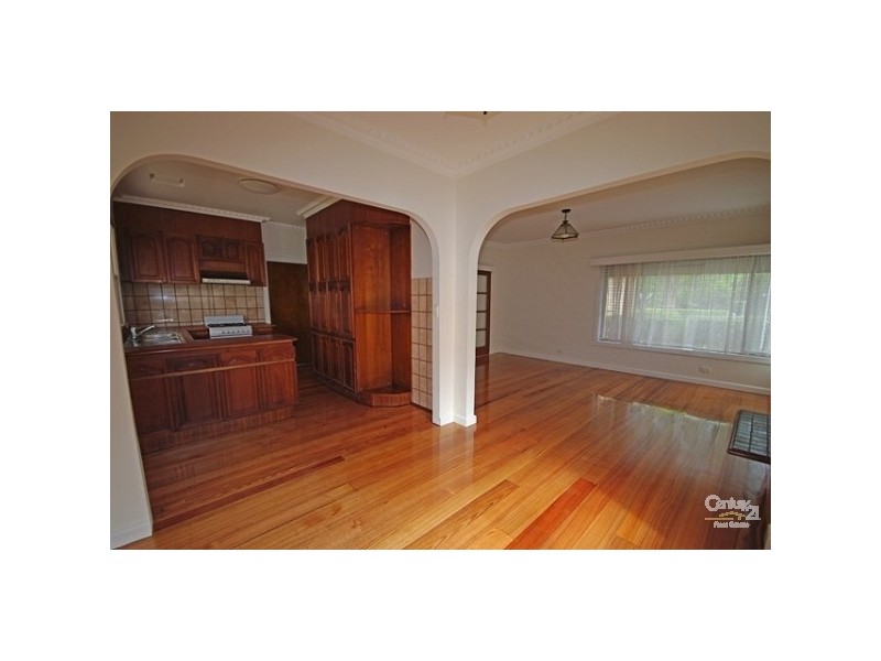 33 Tudor Street, Bentleigh East VIC 3165